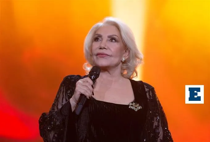 Albert hall: Royal : Ο Κωνσταντίνος Αργυρός εντυπωσίασε