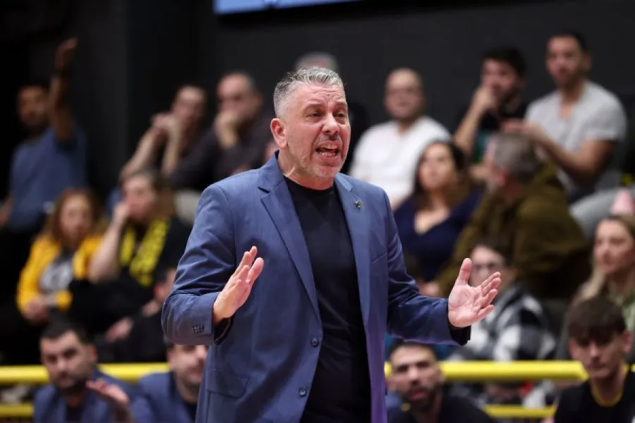 Ηλίασ παπαθεοδώρου: Ηλίας Παπαθεοδώρου: Μήνυση κατά του Δήμου Ντικούδη