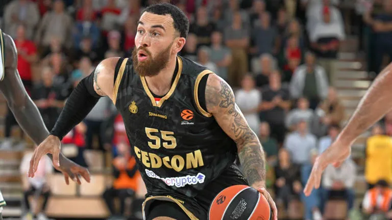 Μάικ Τζέιμς: Αμφίβολη συμμετοχή στο Game 3