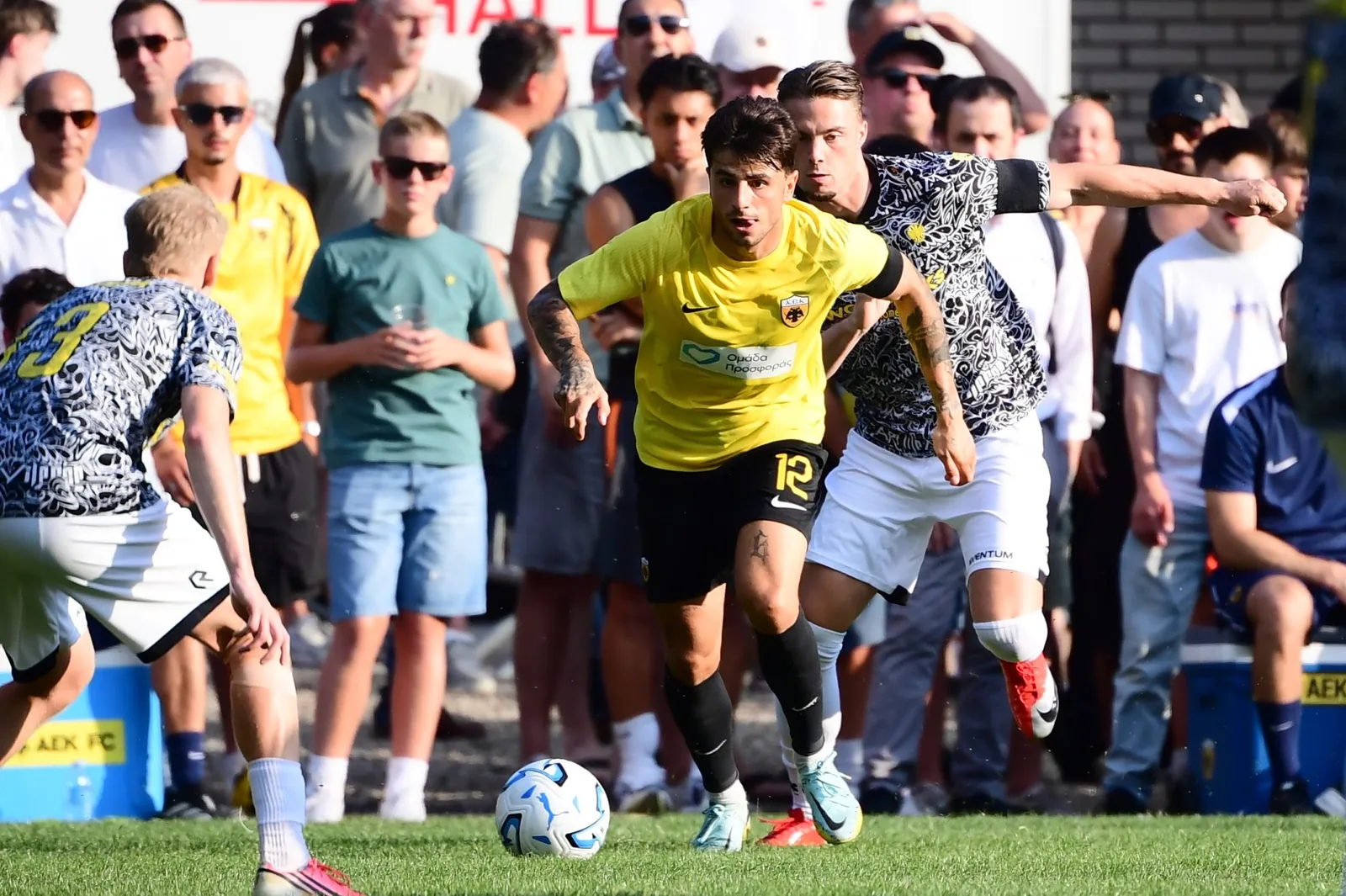 Η ΑΕΚ νίκησε την Τσβόλε με 3-2 αλλά χρειάζεται ακόμη δουλειά